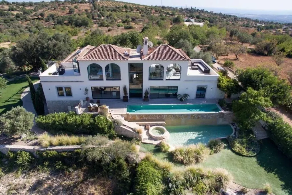 Luxury Villa On Top Of The World - Casa Rupi Picota
